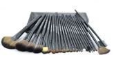 Kit com 24 pincéis Make Up For You - Cor Preta